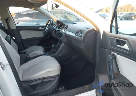 2019 Volkswagen Tiguan 2.0T Se/2.0T Sel/2.0T Sel R-Line/2.0T Sel R-Line Black из США, поврежденный, VIN 3VV2B7AXXKM015632